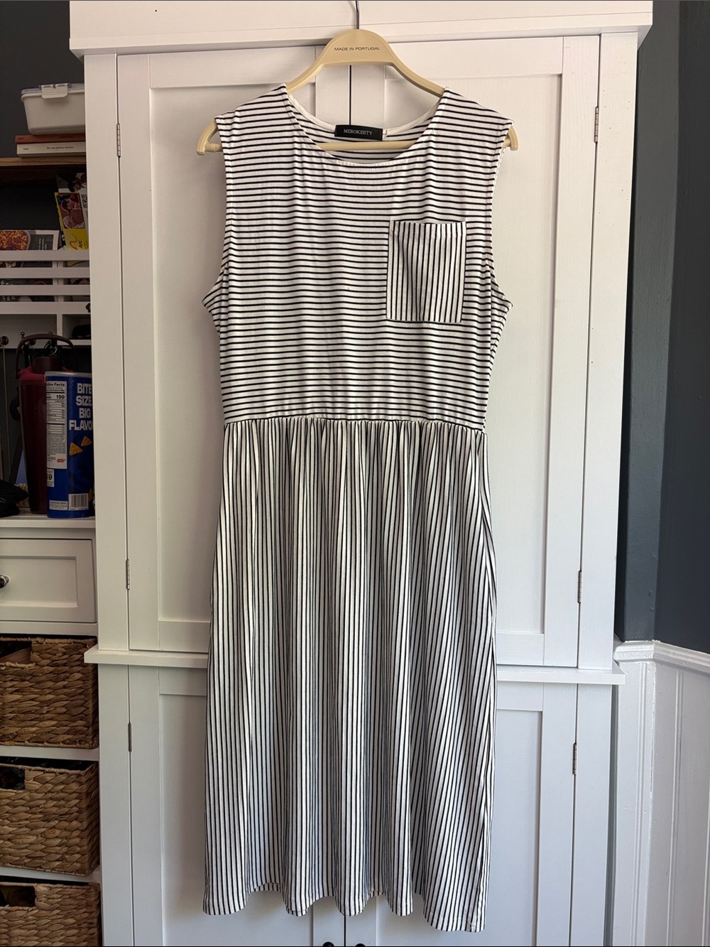 Striped Sleeveless Midi Dress with Chest Pocket - Black & White